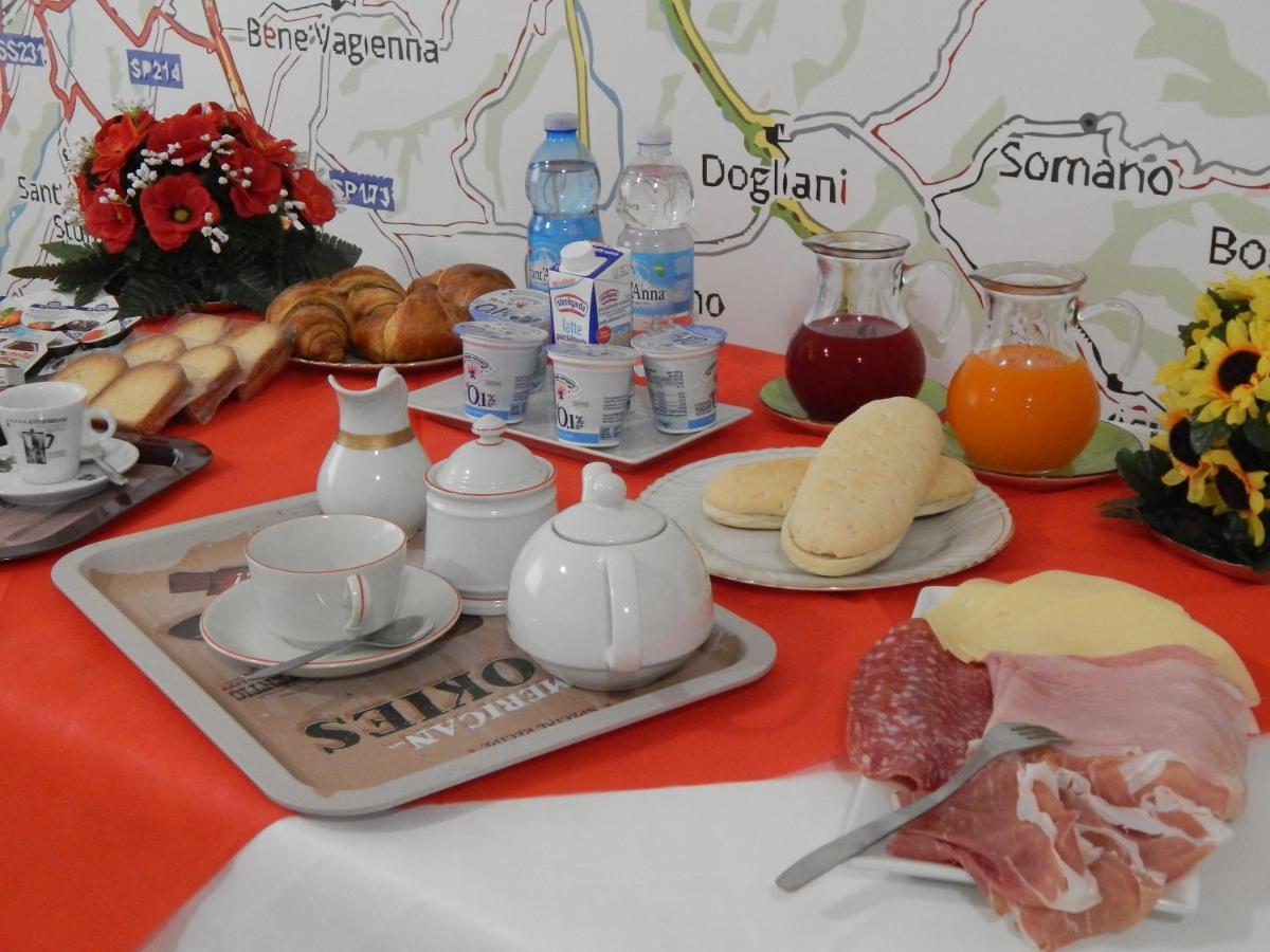 Amo' Le Langhe Bed & Breakfast Narzole Bagian luar foto